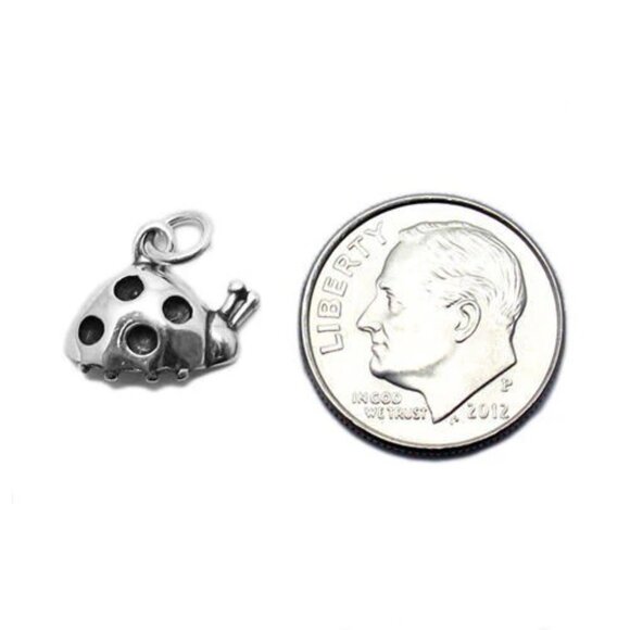 LADYBUG IN SIDEWAYS POSE CHARM IN STERLING SILVER. - Picture 2 of 2